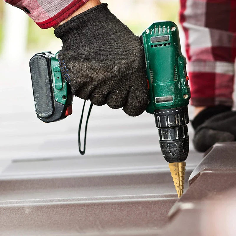 TitanDrill™ | Bohren Sie mit Präzision!